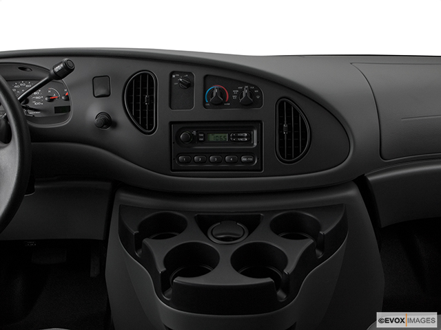 2009 Ford Econoline Cargo Van