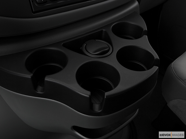 2009 Ford Econoline Cargo Van