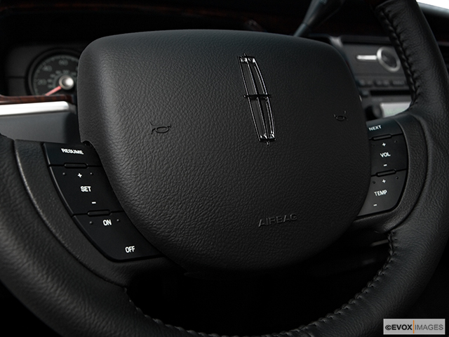 2009 Lincoln Town Car