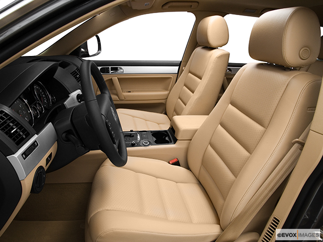 2009 Volkswagen Touareg 2