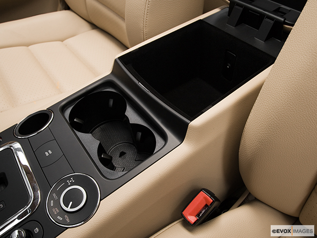 2009 Volkswagen Touareg 2