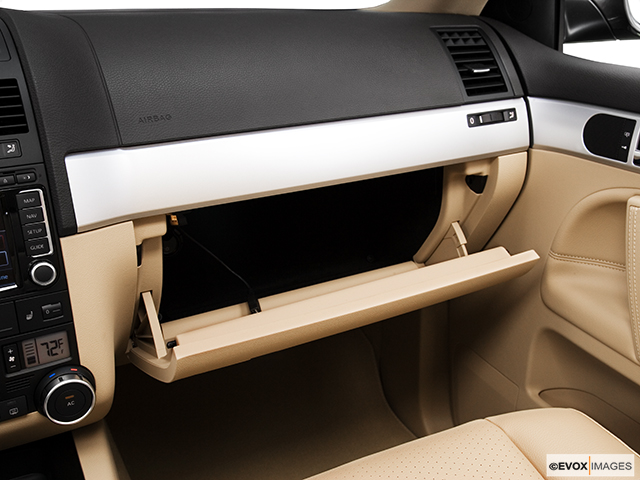 2009 Volkswagen Touareg 2