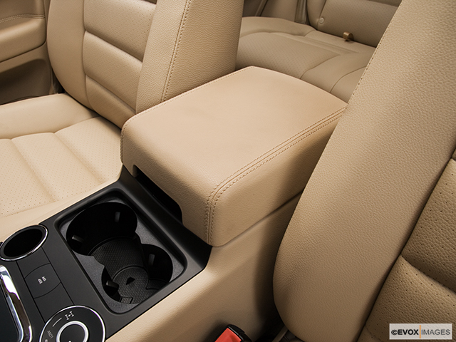 2009 Volkswagen Touareg 2