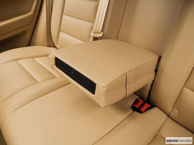 2009 Volkswagen Touareg 2