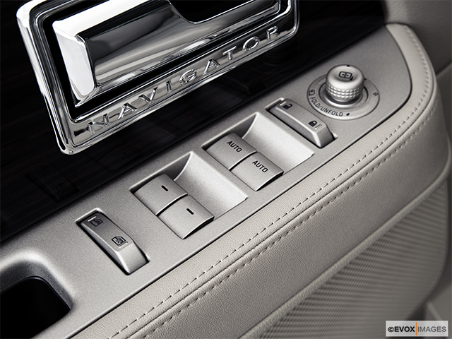 2010 Lincoln Navigator