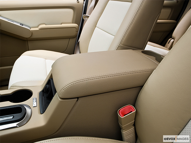 2010 Mercury Mountaineer