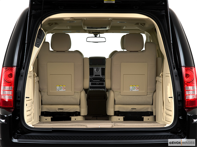 2010 Chrysler Town & Country