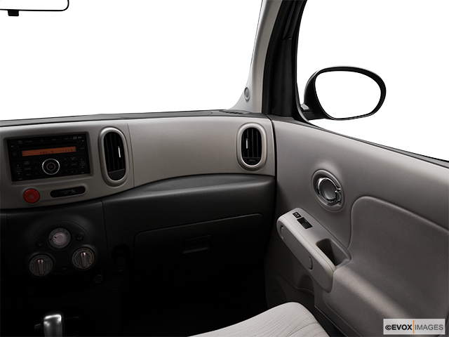 2010 Nissan cube