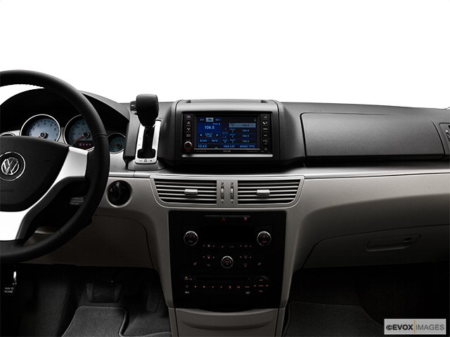 2010 Volkswagen Routan