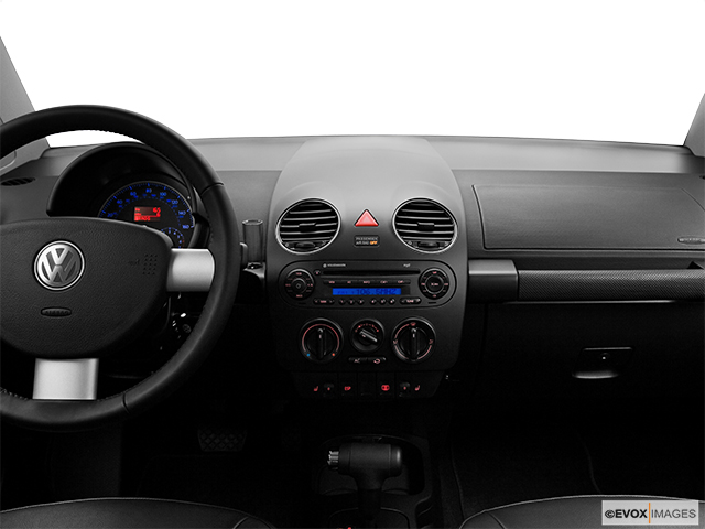 2010 Volkswagen New Beetle Coupe