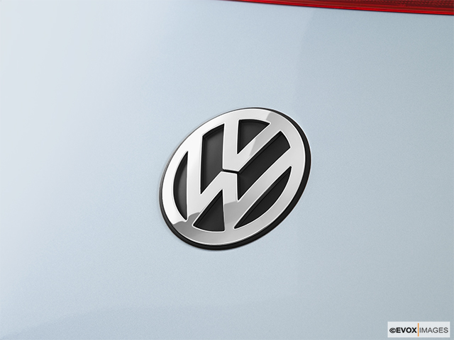 2010 Volkswagen New Beetle Coupe