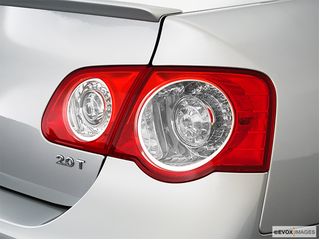 2010 Volkswagen Passat Sedan