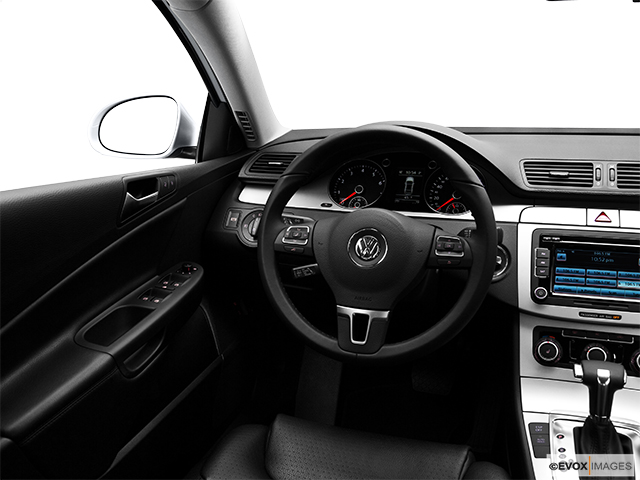 2010 Volkswagen Passat Sedan