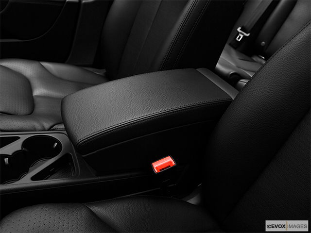 2010 Volkswagen Passat Sedan