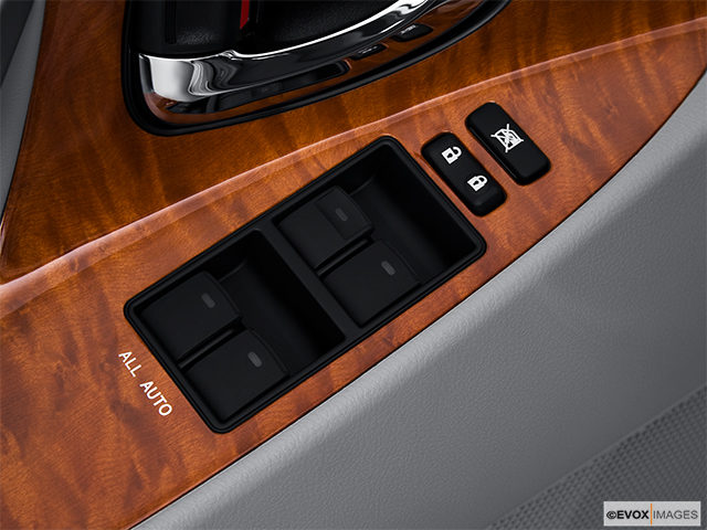 2011 Toyota Camry Hybrid