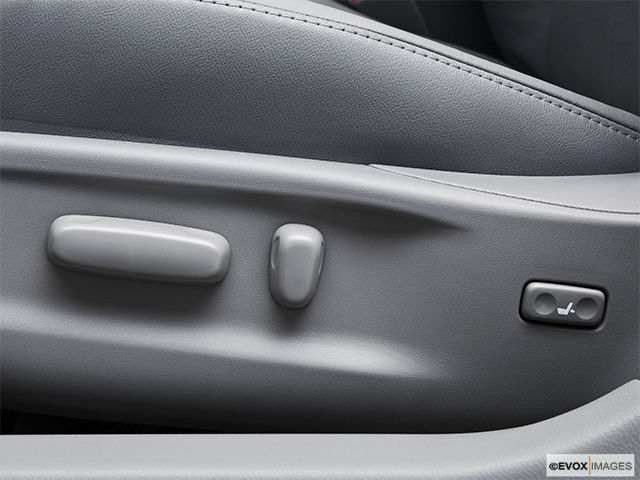 2011 Toyota Camry Hybrid