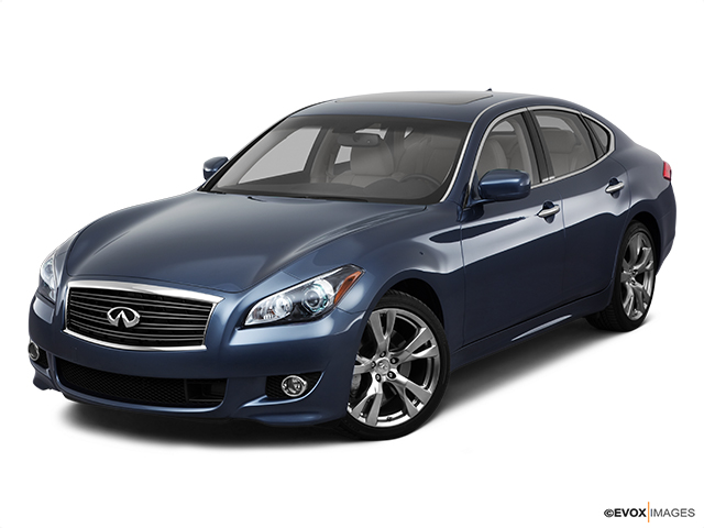 2011 INFINITI M56