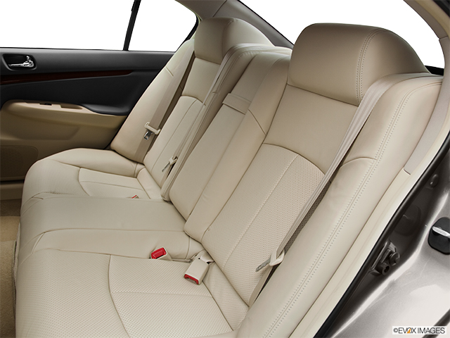 2011 INFINITI G37 Sedan