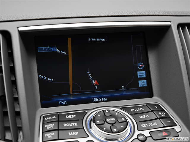 2011 INFINITI G37 Sedan