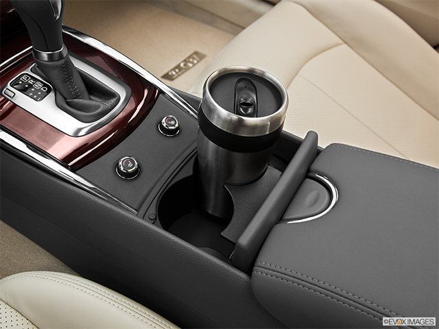 2011 INFINITI G37 Sedan