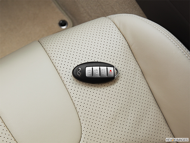 2011 INFINITI G37 Sedan