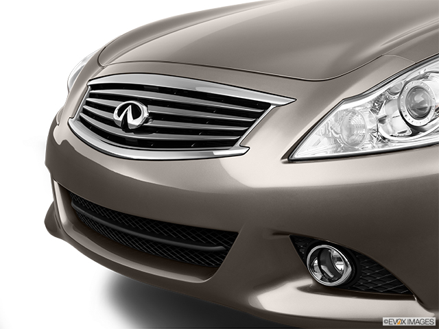 2011 INFINITI G37 Sedan