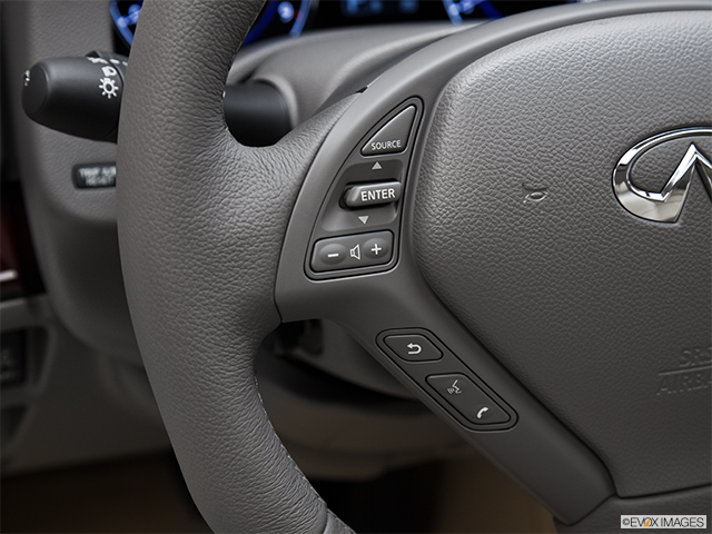 2011 INFINITI G37 Sedan