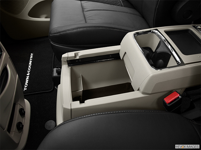 2011 Chrysler Town & Country