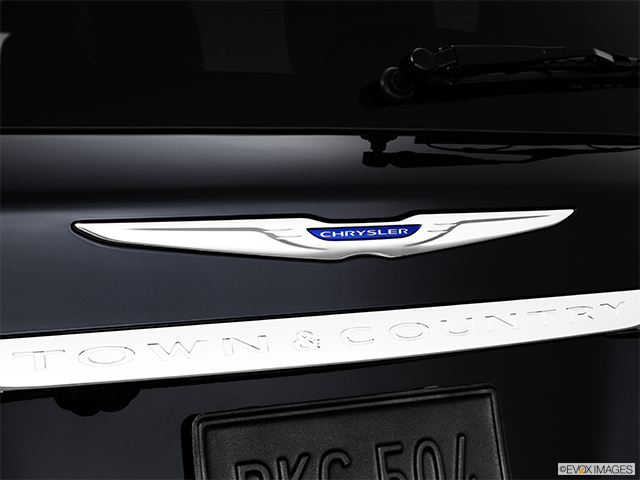 2011 Chrysler Town & Country