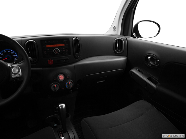 2011 Nissan cube