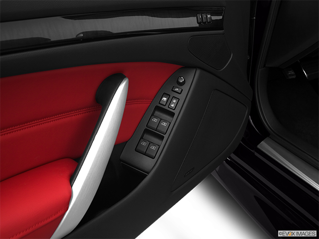 2011 INFINITI G37 Convertible