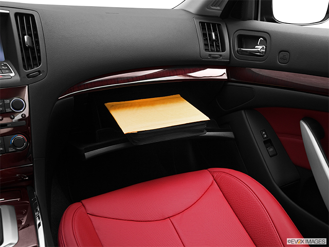 2011 INFINITI G37 Convertible