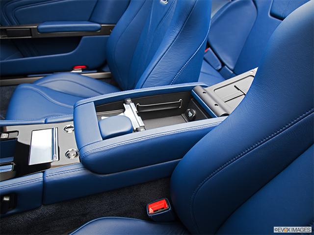 2011 Aston Martin DBS