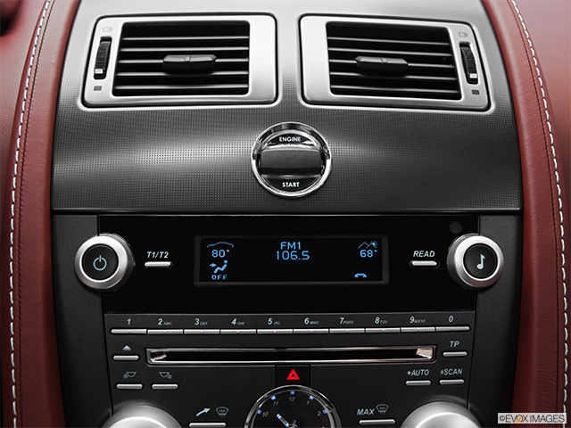 2011 Aston Martin V8 Vantage