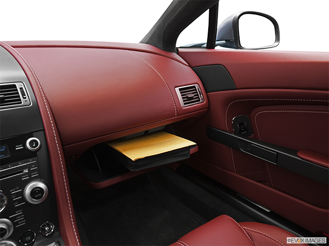 2011 Aston Martin V8 Vantage