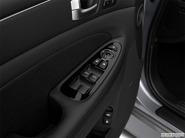 2012 Hyundai Genesis