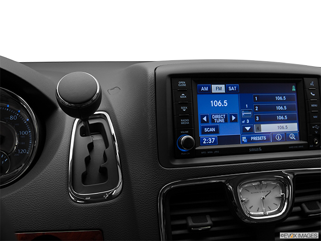 2012 Chrysler Town & Country