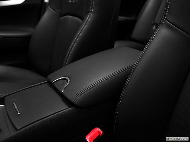 2012 INFINITI G37 Sedan