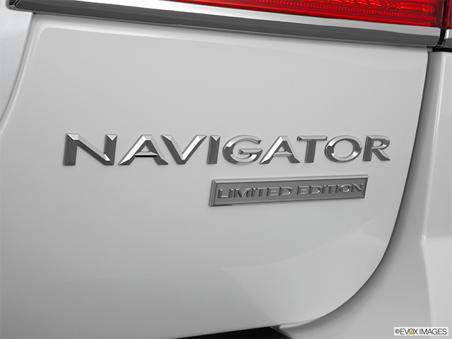 2012 Lincoln Navigator L