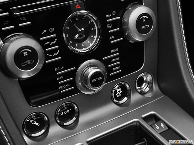 2012 Aston Martin DBS