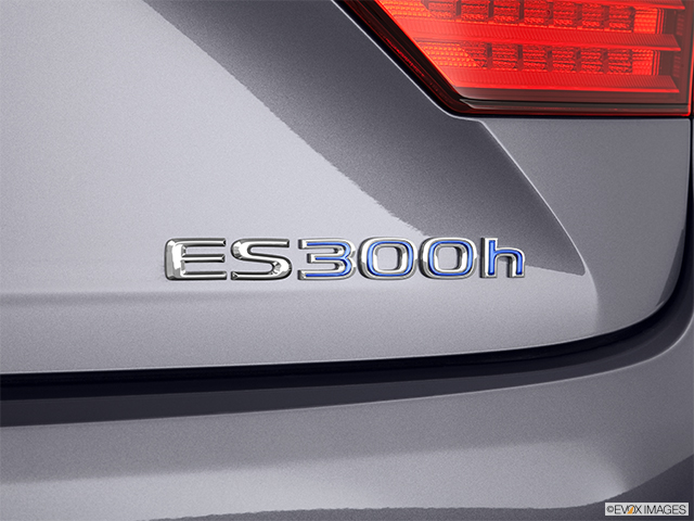 2013 Lexus ES 300h