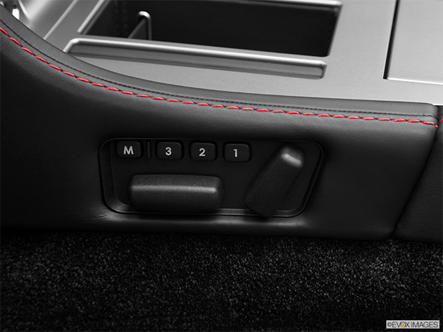 2013 Aston Martin V8 Vantage