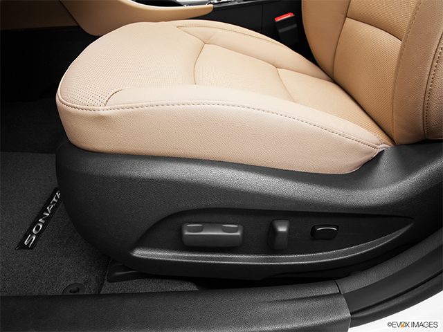 2013 Hyundai Sonata Hybrid