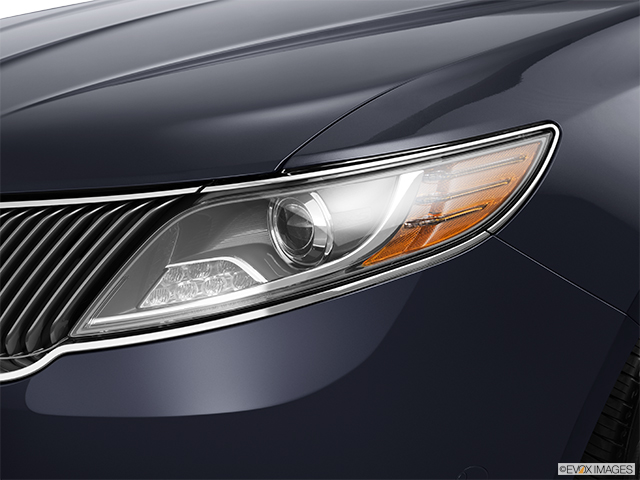 2014 Lincoln MKS