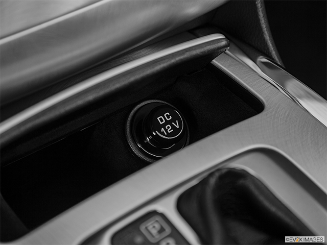 2014 INFINITI Q60 Convertible