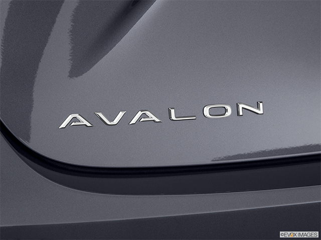 2014 Toyota Avalon Hybrid