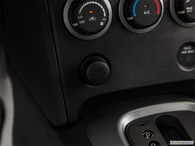 2014 Nissan Rogue Select