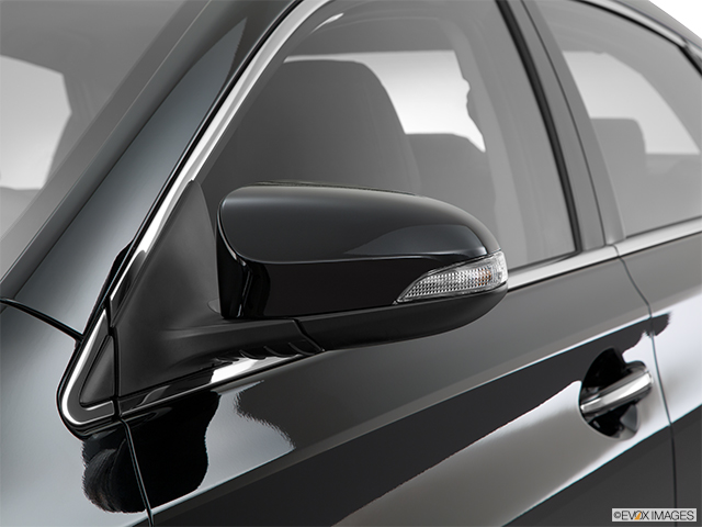 2015 Toyota Avalon Hybrid