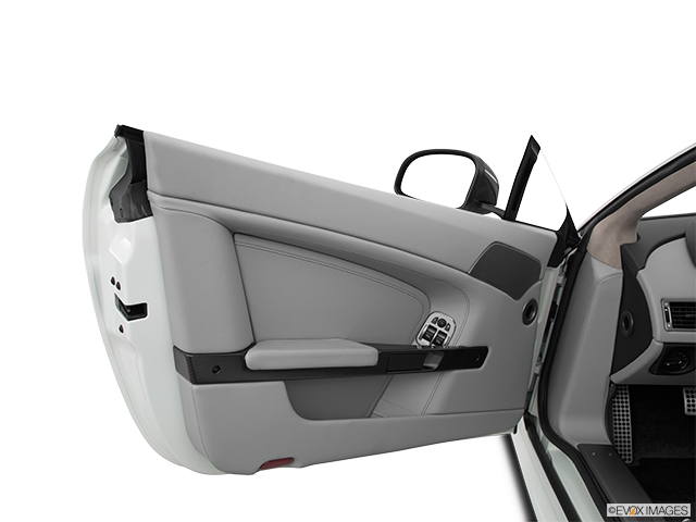 2015 Aston Martin V8 Vantage