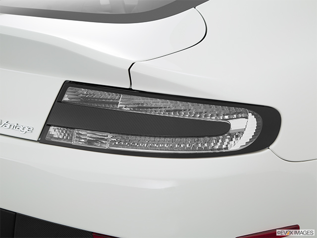 2015 Aston Martin V8 Vantage